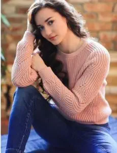 Elite escort service in Pratapnagar for home and hotel visits